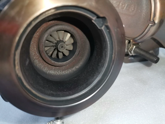 8582021 BMW F40 2 F44 F45 X1 F48 X2 F39 Mini Turbo