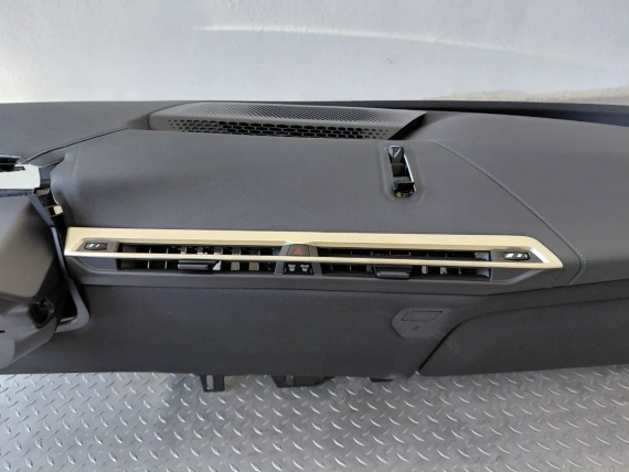 Armaturenbrett für BMW iX I20 mit Head up Display