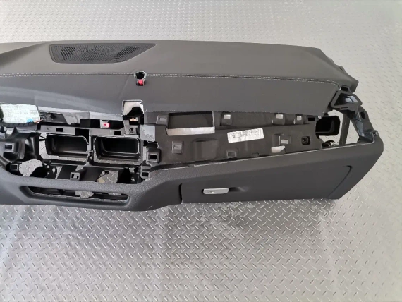 Ново табло за BMW G05 LCI G06 G07 F95 F96 без HUD