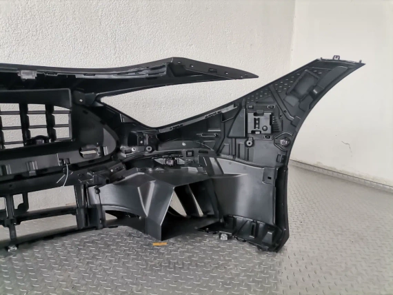 Neue Frontstoßstange Mercedes SL 63 AMG R232 W232