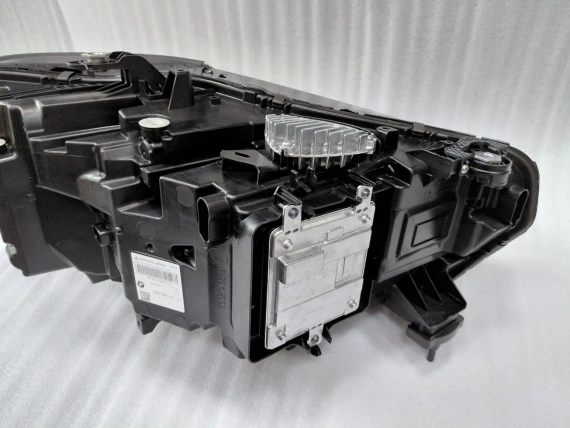 5А27981 Нов ОЕ Ляв Фар Full Led Bmw G05 X5 G06 X6