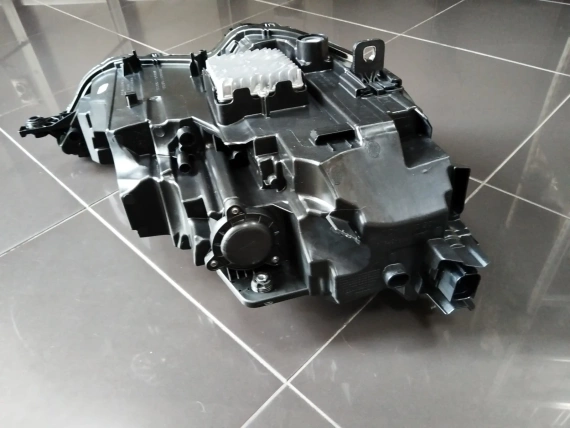 Нов 8Y0941033 Audi A3 S3 8Y Voll LED Фар