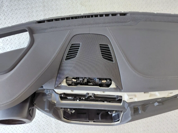 Armaturenbrett BMW 6 G32 GT mit Head-Up-Bedienung