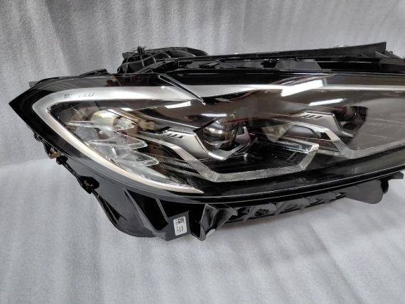 9851036 Neu rechter LED Scheinwerfer G22 G23 G26 G