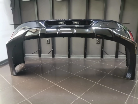 Задна Броня BMW 7 i7 G70 M Пакет Комплект Хром Версия - А27