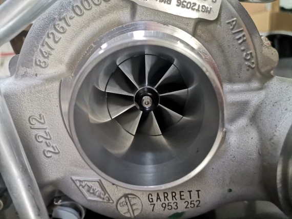 Turbosprężarka 9845814 OE BMW 3 5 x3 G20 G30 G01 G