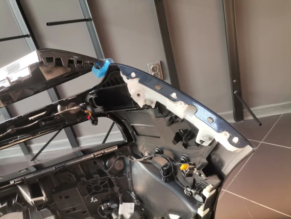 Front Bumper BMW i7 G70 7 EV Kit Electric - A34