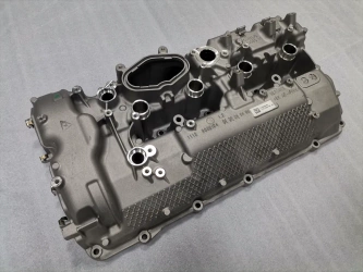 8699195 Капак на цилиндрова глава BMW F90 F91 F95