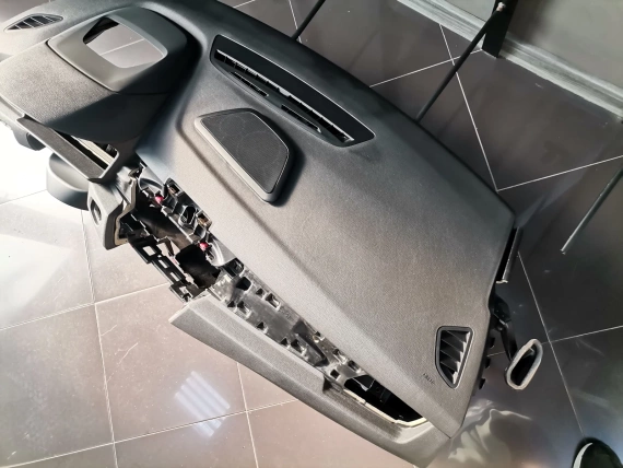 Deska rozdzielcza BMW 2 F45 F46 HUD Doskonała - A52