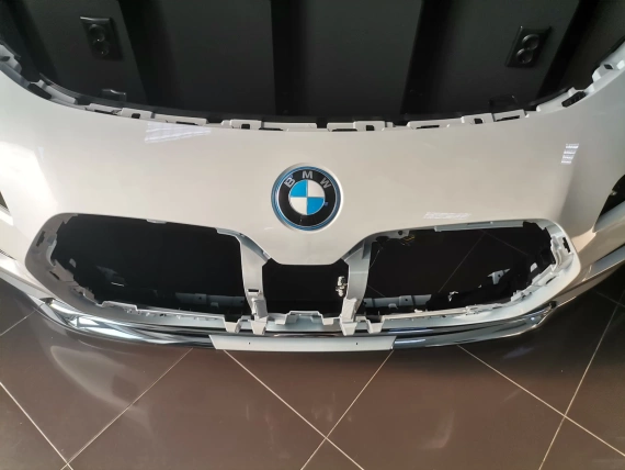 Предна Броня BMW 7 i7 G70 Basis Базов Хром Пакет Комплект - А45