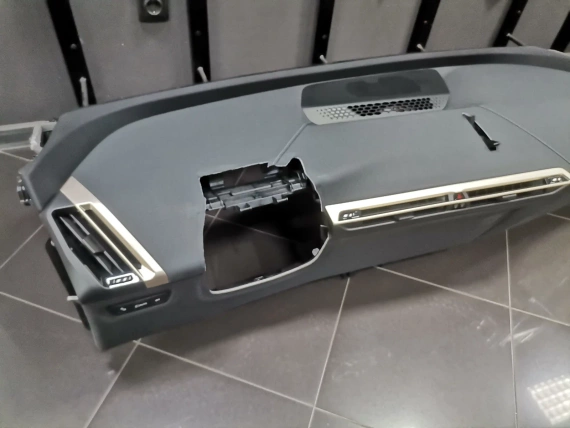 NEUES Armaturenbrett BMW IX I20 Schwarzes Leder BMW IX I20