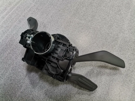 New 4N0907129KL OE Audi steering column switch