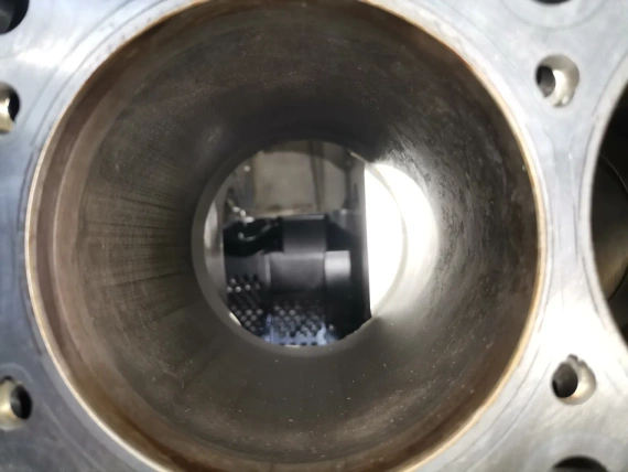 812 km Wie Neu Kolbenwellenblocksatz S63B44B F90