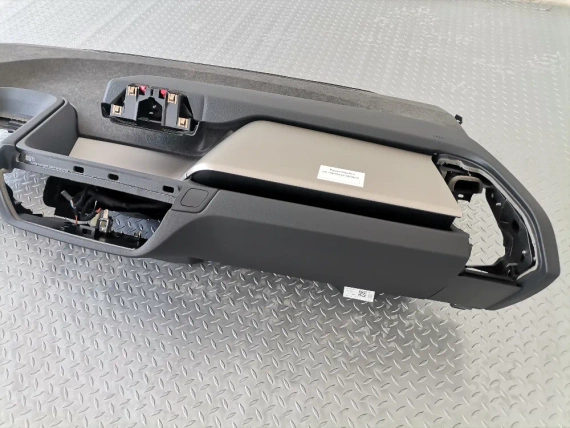 Armaturenbrett wie neu BMW I3 I3s I01 Lci Schwarz