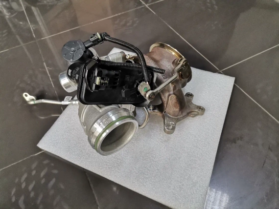 Turbosprężarka B38 B48 5A12169 7952755 BMW U11 U06