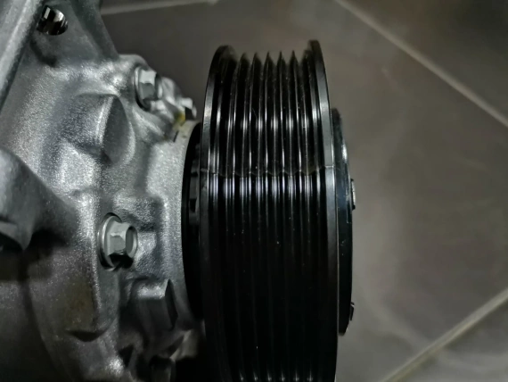 Нов 8W5820803A AC Компресор Audi A4 A5 A6 Q7 Q8