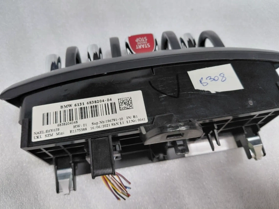 6838204 MINI F57 F55 F56 console START STOP