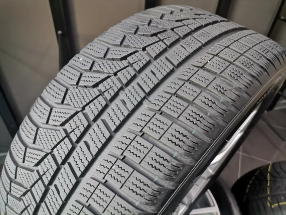 17" Зимен К-т BMW Джанти Style 778 Гуми Hankook Датчици БМВ G20 G21 G22 G23 G42