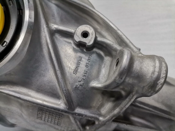 Hinterachsgetriebe Differential 8849913 BMW G05 06