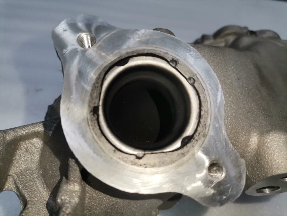 OE BMW 9888472 X5 G05 X6 G06 X7 G07 5 G60 7 G70 Sauganlage AGR Klappensteuerung