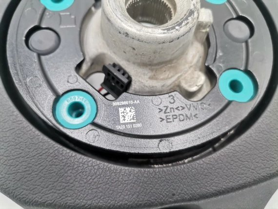 Нов M Sport волан G05 BMW G30 G31 G05 G06 G15 G01