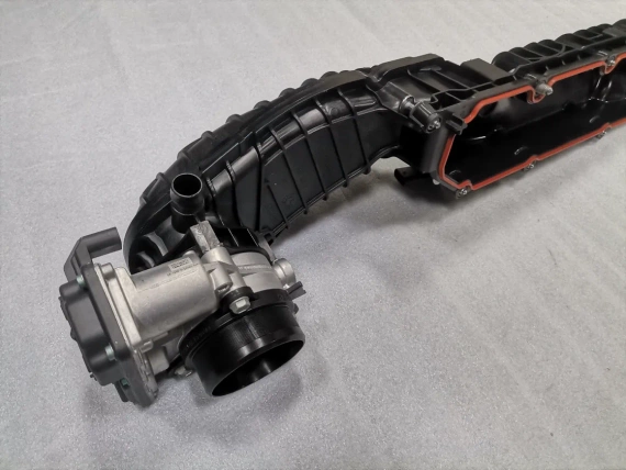 5B3F937 Дросел и колектор 7619008 OEM BMW S63