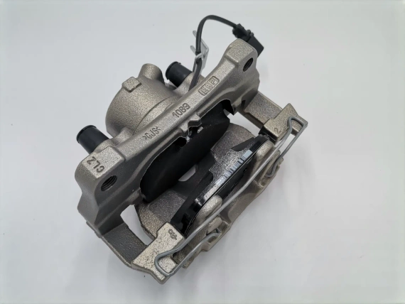 Nowy 8W0615403 OE Audi A4 8W A5 F5 A6 Hamulcowy