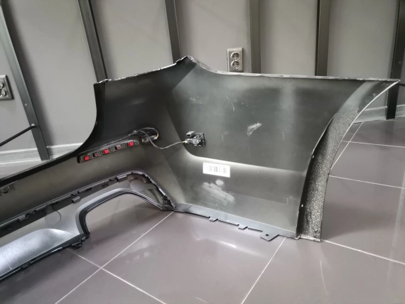 Задна Броня BMW 5 G31 LCI Basis Комби Фейслифт Комплект - А23