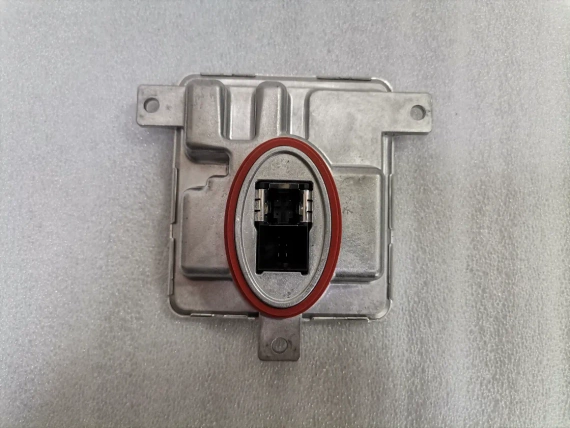 Mitsubishi Electric 7318327 BMW Xenon Steuergerät