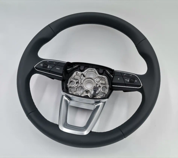 NOWY 8Y0419091L OE kierownica AUDI A3 8Y A1 Q3