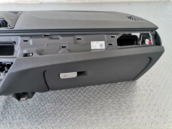 Ново табло за BMW 5 G30 G31 Lci HUD черно гумено