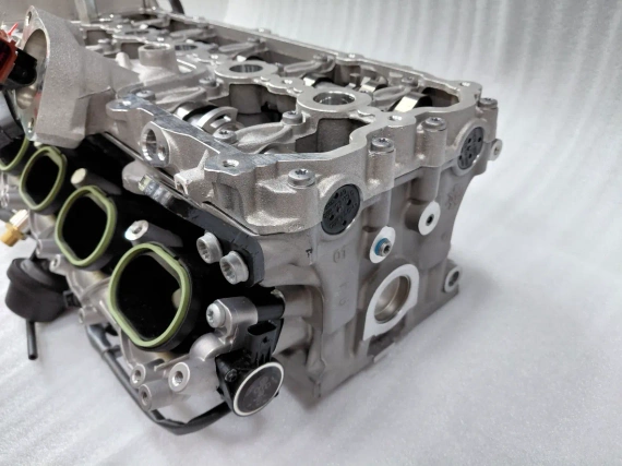 07L103285 New Left Cylinder Head Kit 5.2 V10