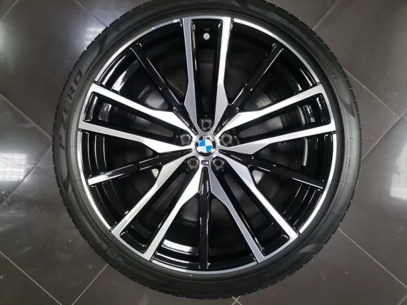 22” Летен К-т БМВ Джанти Style M742 Гуми Pirelli Датчици BMW X5 G05 X6 G06