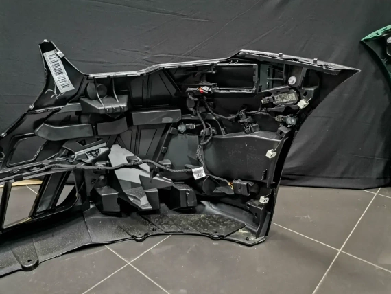 Nowy zderzaka przod BMW 5 i5 G60 G61 M Sport Sophi