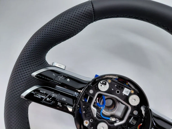 Нов Спортен Волан AMG Line Mercedes A0004603416