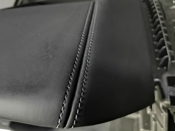 Nowa Deska Rozdzielcza BMW M8 F93 G14 G15 G16 Czarna Skóra, Alcantara, HUD