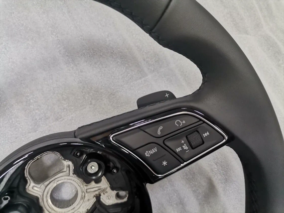 New 81A419091S OE Leather Steering Wheel Audi Q2