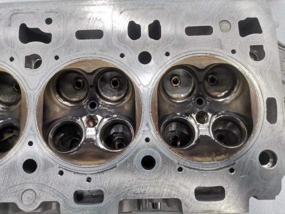 Ново S63B44B Цилиндрова Глава 5-8 BMW F90 F95 F96