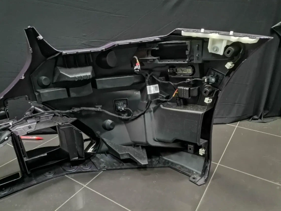 Like New BMW G90 G99 M5 Front Bumper Kit Violett