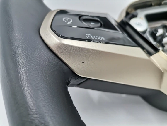 Мултифункционален Черен Кожен Волан BMW IX I20 - Перфектен