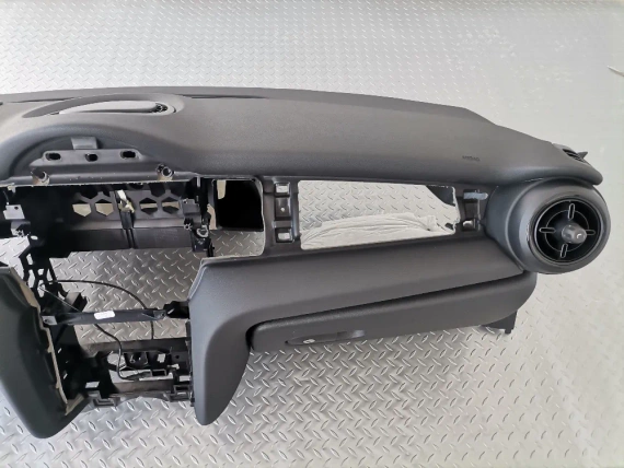 Ново табло Mini MINI F55 F56 F57 LCI Черен HUD