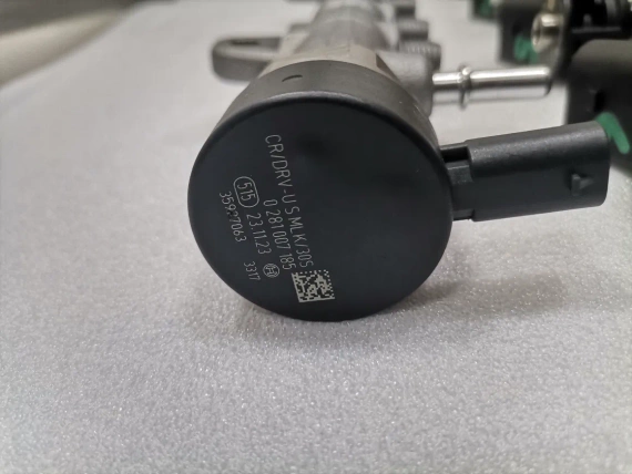 9886372 OE BMW X5 G05 X6 G06 X7 G07 Injector 138km