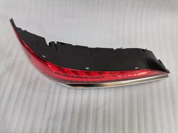 4M0945075C Нов LED заден ляв фар Audi Q7 SQ7 4M