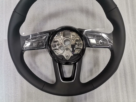 Neu 82A419091T Lenkrad Audi A1 GB A3 8V Leder