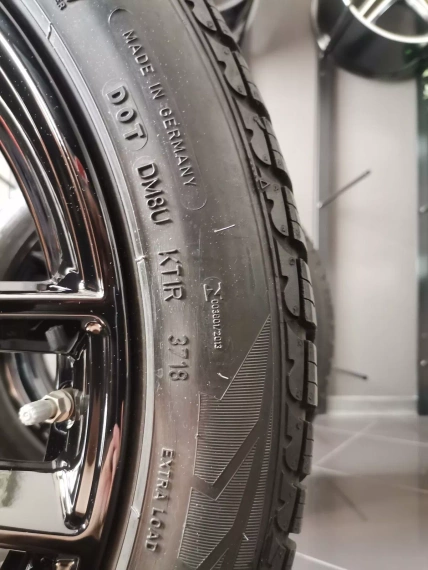 Zestaw zimowy 18" Goodyear Opony + Felgi + RDCi BMW G30 G31 G30 G31 Style M662