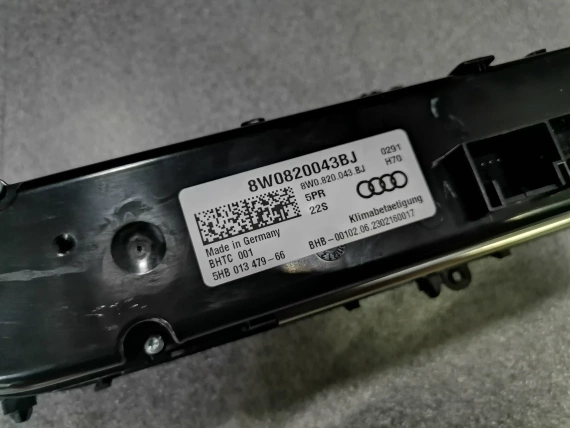 Nowy 8W0820043BJ Panel Audi A4 S4 A5 S Q5