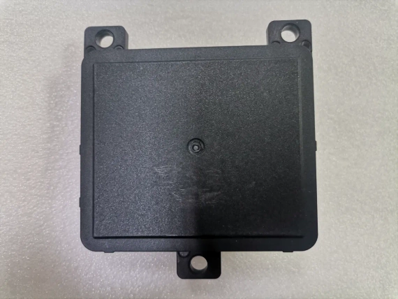 New Mercedes Radar A0009056647 A0009052017 9051019