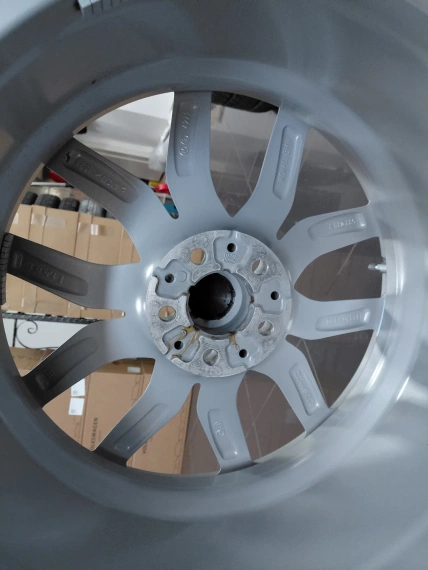 Zestaw letni 19” felg BMW 734 Opony RDC X5 G05 G06