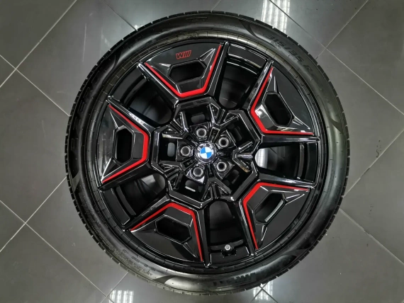 Neu 22" Sommerräder 922 M Red Label BMW XM G09 X8