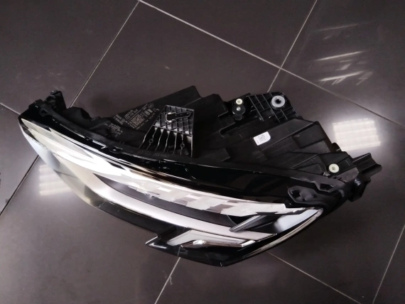 New 8Y0941033 Audi A3 S3 8Y Voll LED Headlights